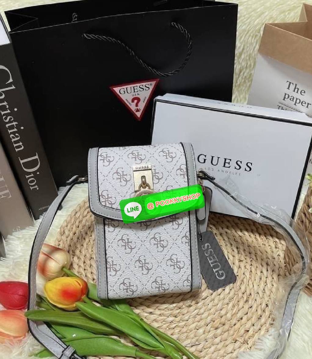 GUESS ฮอตและปังกว่านี้ไม่มีแล้ว!! กระเป๋าเอนกประสงค์ สำหรับใส่โทรศัพท์ ใส่เงิน ขนาดพกพาดีงาม!! บอกเลยว่าสวยทุกสี มาครบเซ็ทพร้อมส่งต่อเป็นของขวัญได้เลยค่า