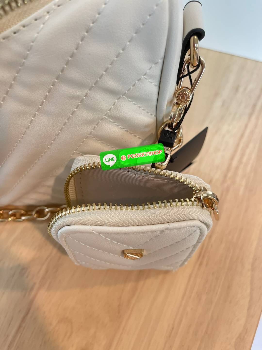 แท้ Outlet กระเป๋า Lyn คอลเลคชั่นใหม่ สะพายข้างน่ารักๆ