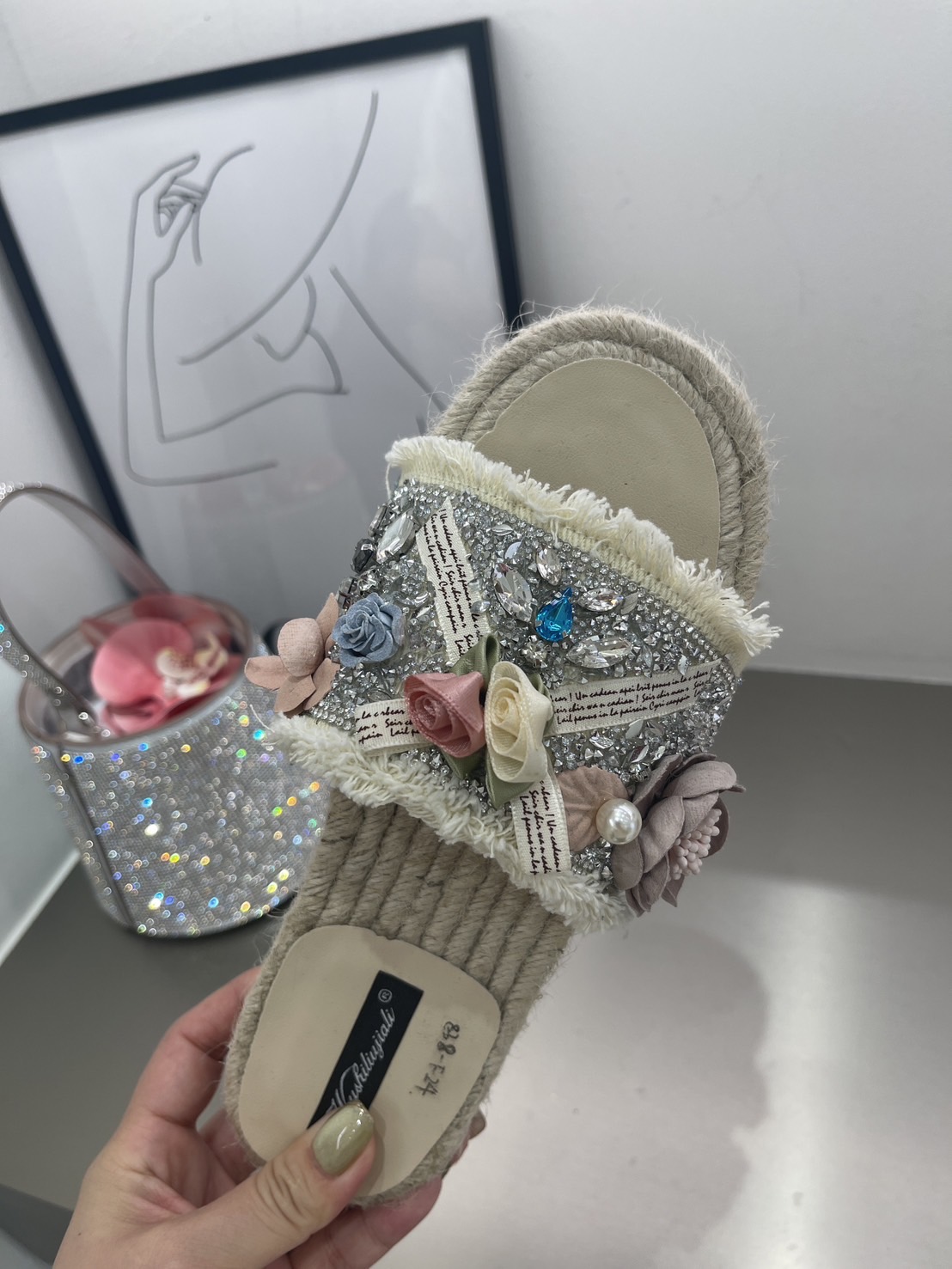 Shoe slip on รองเท้าแตะ 🌺🌼🌸งานสวยมาใหม่ รุ่นนี้ใส่สบาย ใส่แมตช์กับชุดง่าย สาวๆควรมีค่า💖