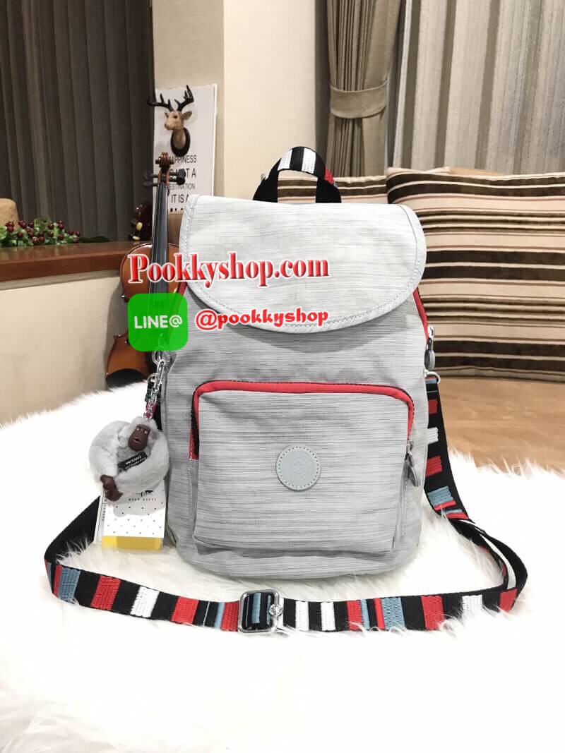 พร้อมส่งความสวย..ราคาสุดคุ้ม! NEW ARRIVAL! KIPLING ART 2WAY BACKPACK กระเป๋าสะพายเป้สไตล์ลำลองรุ่นใหม่ล่าสุดวัสดุ Nylon+Polyester 100% โดดเด่นที่สามารถสะพายได้หลายแบบ ทั้งแบบเป้ หรือใช้สายยาวสะพายไหล่ได้ Crossbodyได้ หูหิ้วเเละสายสะพายลวดลายสวยตามคอนเซปคอ