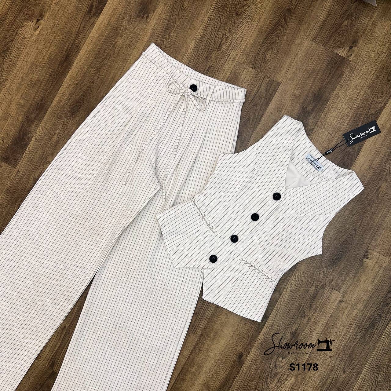 ชุดเซทแฟชั่น เซ็ตนี่คือเป็นเซ็ต basic ที่ควรมีติดบ้าน ใส่ได้ทุกโอกาสแน่นอน