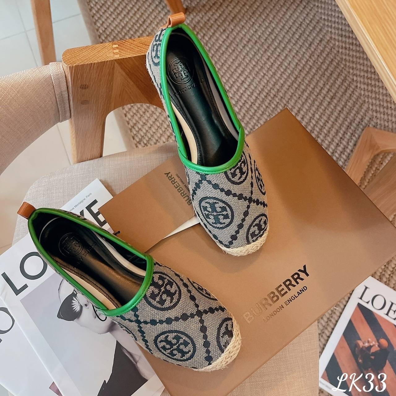 พร้อมส่ง To ry Bu rc h งานชนช้อปน้า ปังมาก สวยสุดๆจ้า ของมันต้องมีอีกแล้วแม่ งานเป๊ะ งานปั๊มค่า รุ่นแม่เบลจ้า