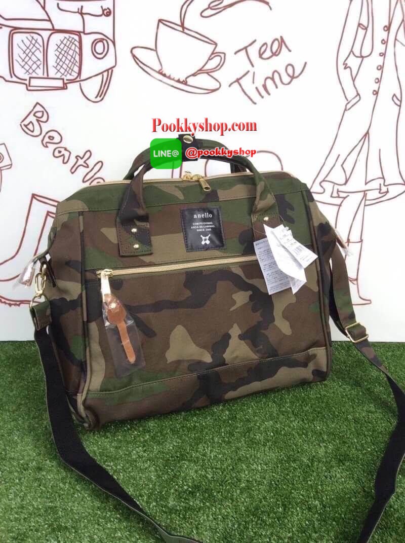 ANELLO 2 WAY POLPESTER CANVAS BOSTON BAG รุ่นใหม่ล่าสุดจากแบรนด์ที่ทุกคนรู้จัก รุ่นนี้วัสดุผ้าแคนวาสเนื้อนิ่มและน้ำหนักเบา ปากกระเป๋ามีโครงเป็นเอกลักษณ์จุดเด่น หูสูง 20 ซม. ด้านหน้ามีช่องซิปใส่ของได้ เปิดปิดด้วยซิปคู่ ภายในกว้าง ใบใหญ่ ใส่หนังสือหรือ A4 โ