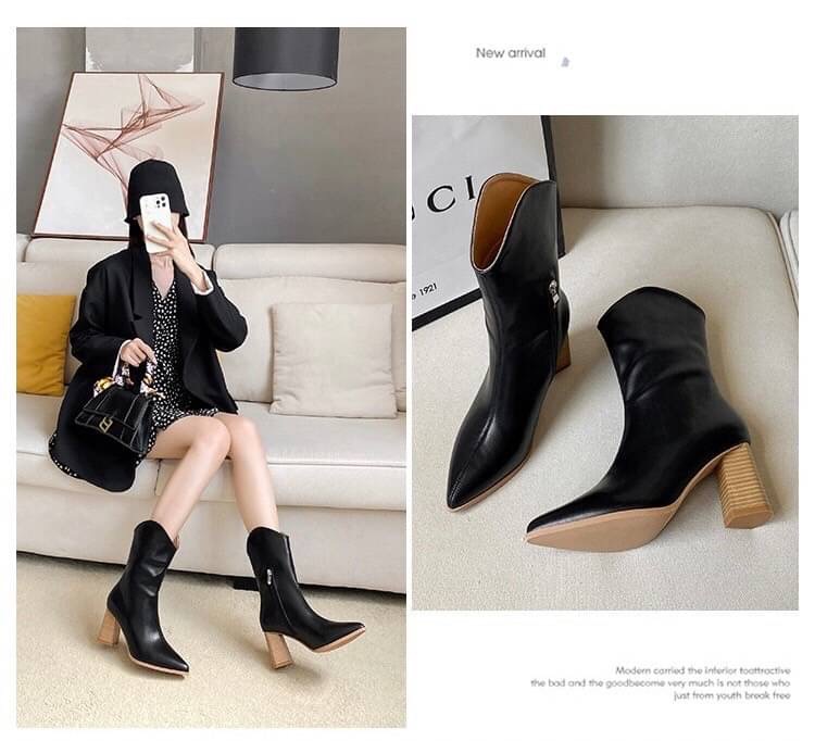 พร้อมส่ง บูทขนาดกลาง 999 งานสวยมาก ส้นแต่งลายไม้เก๋ หนังนิ่ม น้ำหนักพอดี มีซิปเพื่อง่ายเวลาสวม ทรงปลายเก๋มาก สวยมาก