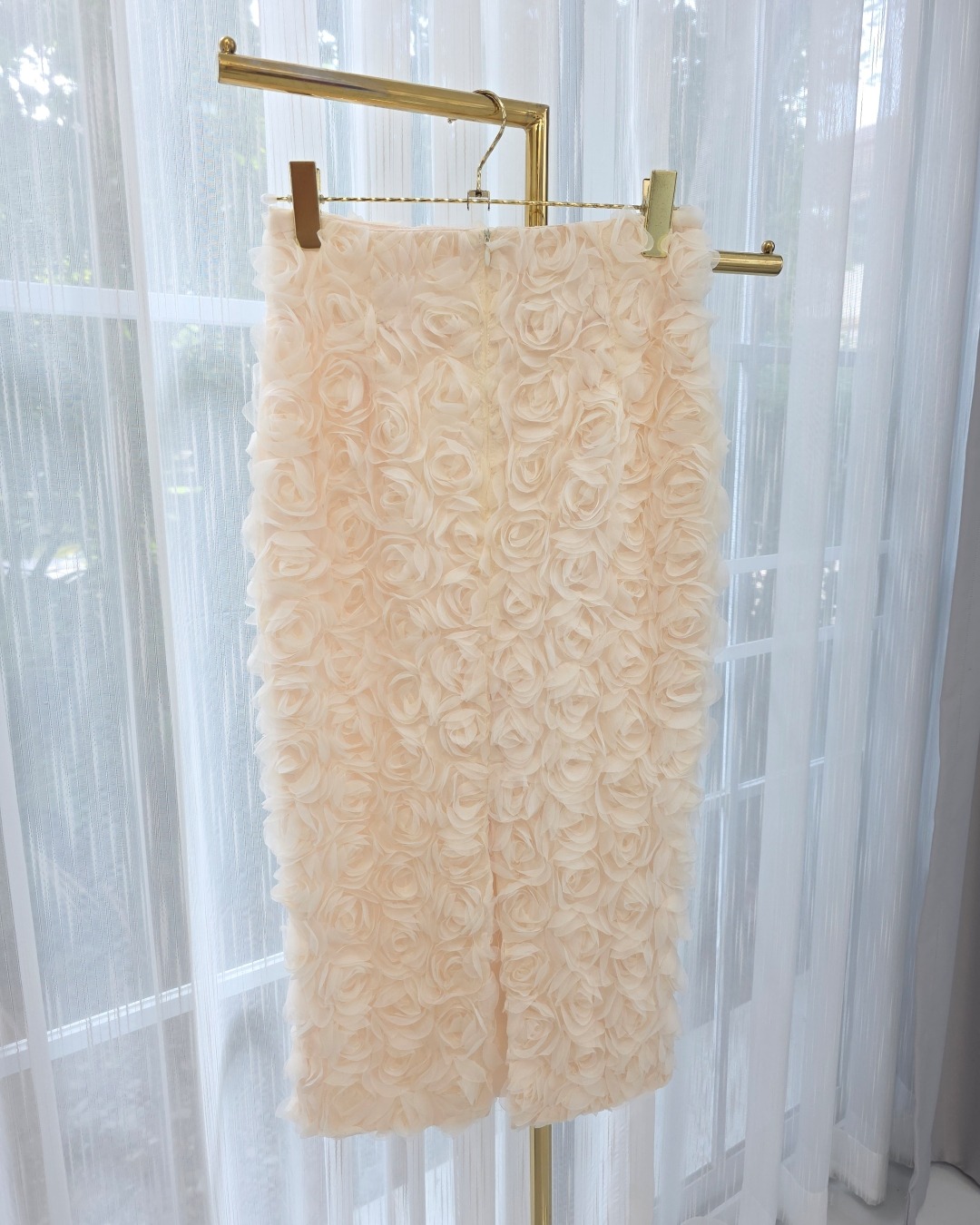 ชุดเซทแฟชั่น เซ็ตเสื้อแขนกุดทรงหลวม+กระโปรงทรงสอบ