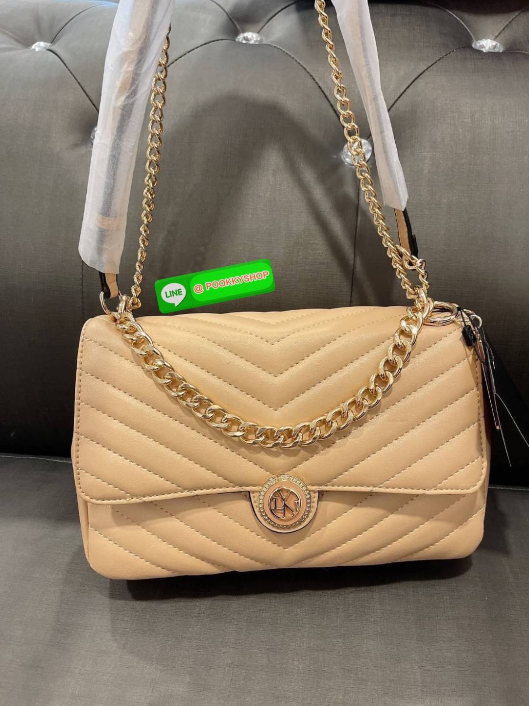 แท้ Outlet กระเป๋า Lyn คอลเลคชั่นใหม่ สะพายข้างน่ารักๆ