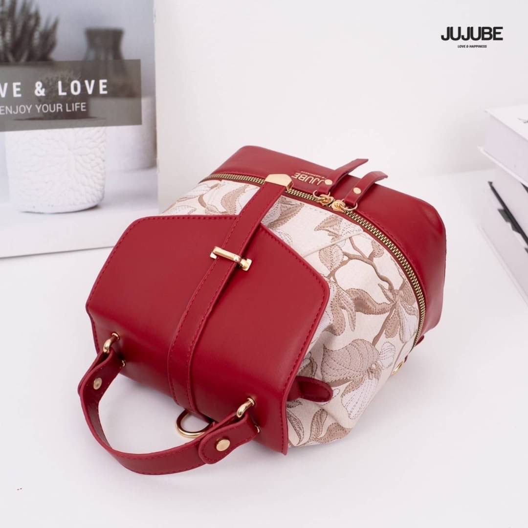 พร้อมส่ง เป้หนัง JUJUBE แบรนด์แท้ รุ่นใหม่ เป้ได้+สะพายข้างได้ ภายในกว้างจุของได้เยอะ