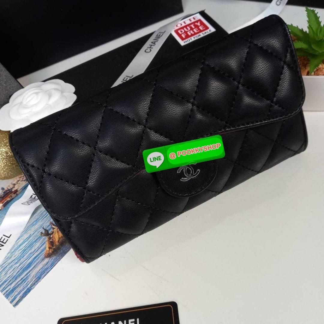 CHANEL ZIP LONG WALLET (CH366) VIP GIFT WITH PURCHASE (GWP) พรีเมี่ยมกิ้ฟ Limited Edition จาก CHANEL Duty Free **กระเป๋าสตางค์ใบยาว แบบพับ 3 ตอน ใช้งานแบบจุใจมาก ทรงสวย หรูหราอย่างมีระดับ ขนาดเหมาะมือ หยิบจับง่าย ภายในมีช่องใส่บัตร ธนบัตร และสามารถใส่เหรี
