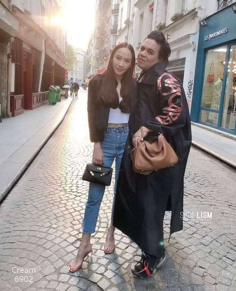 🍒【 𝓡𝓮𝓼𝓽𝓸𝓬𝓴 】🍒 มาเพิ่มครบสี สีแม่อั้มมาเพิ่ม พร้อมส่งค่ะ ! รองเท้าส้นกลม รองเท้าลำลอง แบบสวมซิลิโคนนิ่มวัสดุพื้นPU ส้นกลมสูง2นิ้ว ทรงสวม2ตอนซิลิโคนนิ่มไม่บาดเท้า ดาราเซเลปใส่เพียบ