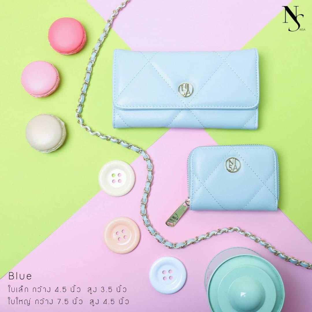 NISA Style My Authentic Brand มาแล้วค่ะ กระเป๋าสตางค์แบรนด์แท้ รุ่นขายดีที่สุด !!! NISA bag ~ ปังแน่นอน !!! จัด set 2 ใบ มาพร้อมกล่องแบรนด์ เลิศมากค่ะ ด้านหน้าและหัวซิปมีโลโก้แบรนด์ทุกใบ ภายในบุผ้าลายลิขสิทธิ์อย่างดี งานแลมป์ขึ้นเงา น้ำหนักเบามากค่ะ มาพร้