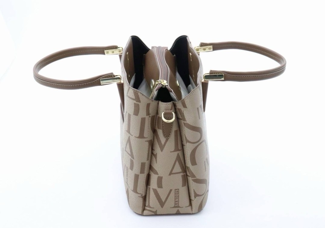 กระเป๋าถือ กระเป๋าสะพาย 💥 สินค้าพร้อมส่ง ✅วัสดุทำจากแคนวาส เนื้อพิเศษ ✅งานเกรดพรีเมี่ยม ✅มีหลายช่องการใช้งาน