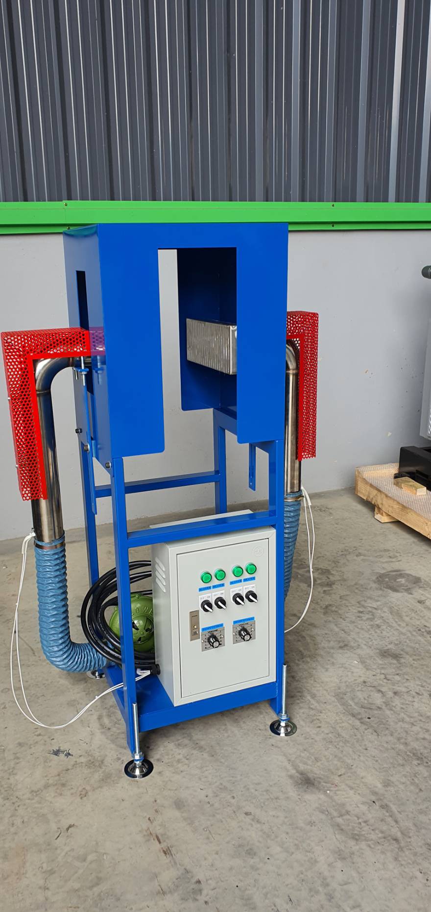 เครื่องอบ 2 ท่อสำหรับขวดเปล่า 380v.