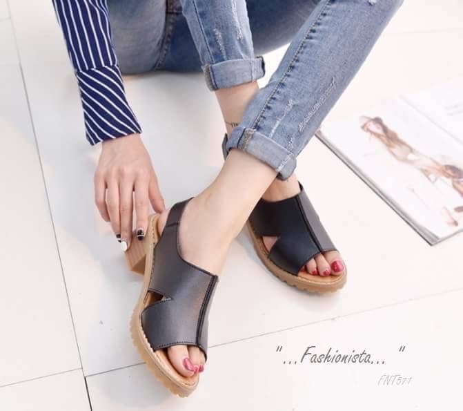 รีพีทรอบที่ 5 ช้าอด EXTRA SOFT & COMFORT SHOES รองเท้าเพื่อสุขภาพเริ่ดๆ ที่มาพร้อมดีไซน์สวยสะดุดตา ดูดีมีราคา วัสดุ pu เนื้อหนานุ่ม พื้นบุ sponge เนื้อhigh quality รองรับน้ำหนักเท้าและแรงกดกระแทกได้ดี เดินไม่ปวดส้นเท้า เสริมพื้น 2" ทรงส้นหนาเดินง่ายใ