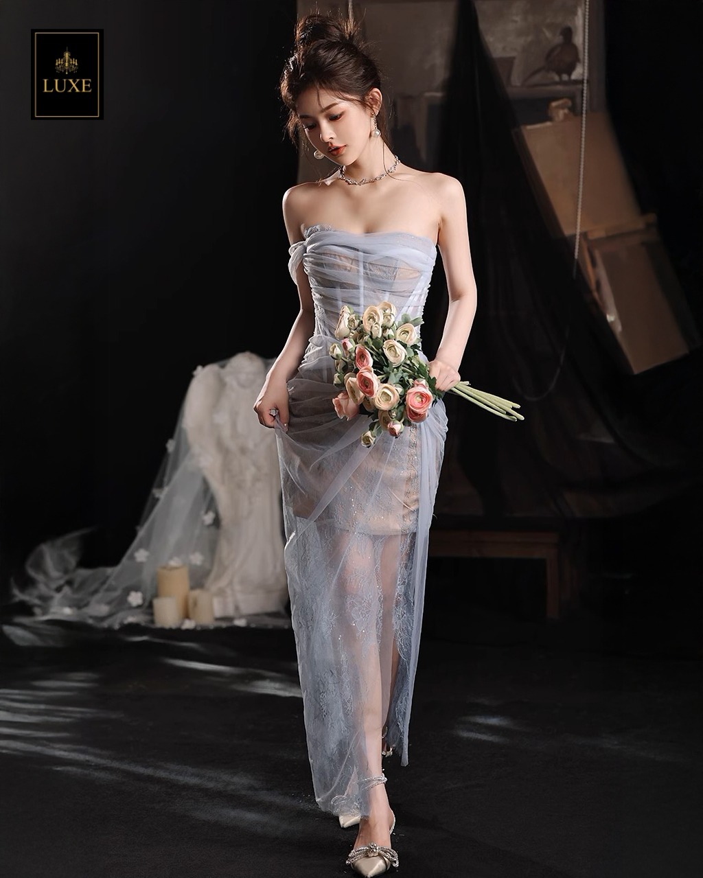 เดรสแฟชั่น เดรสเสื้อเกาะอก มีโครงแบบคอร์เซ็ต