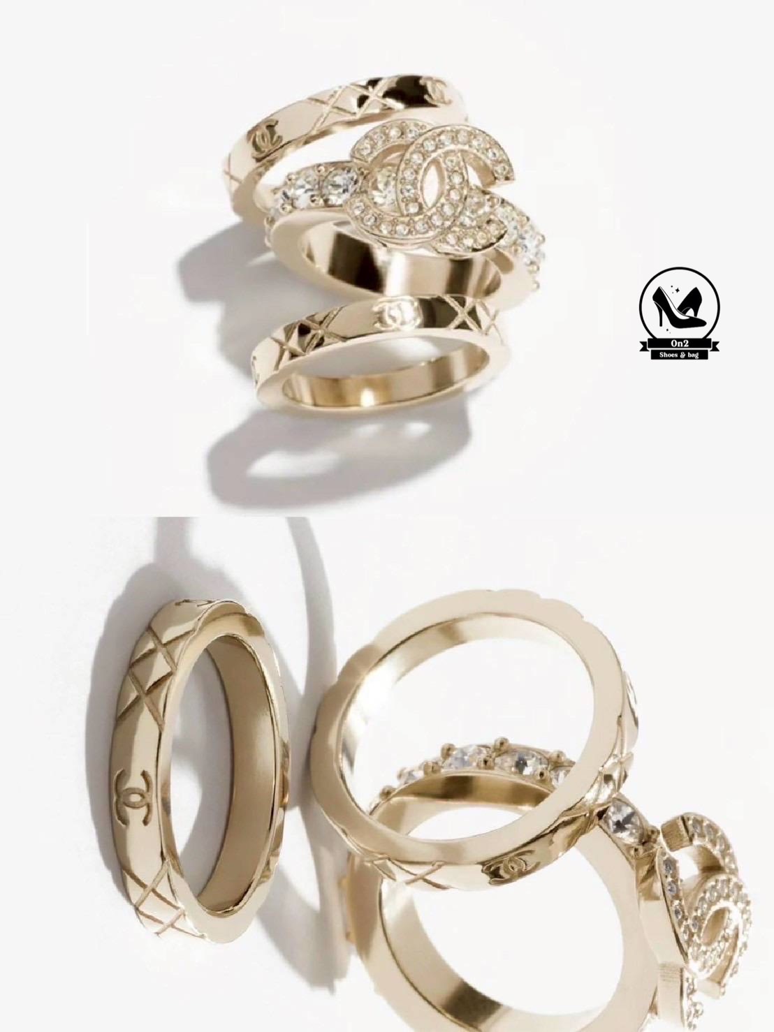 Chanel แหวนแบรนด์เนม อัปลุคสวยแหวนรุ่นฮิต ที่ควรมีไว้ครอบครอง ใส่แล้วปังมากช่วยเพิ่มรายละอียดให้การแต่งตัวของคุณเป๊ะขึ้น 😚งาน Must-Have ที่ต้องมีสักวง