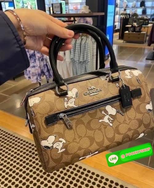 ðCoach C4118 X Peanuts Rowan Satchel In Signature Canvas With Snoopy Print āļāļļāļāđāļāđāļāļāļāļāļāļĢāļ°āđāļāđāļēāļāļĢāļsatchel bag āļāļ·āļāļĢāļđāļāļāļĢāļāļāļāļāļāļĢāļ°āđāļāđāļēāļāļđāđāļāđāļāđāļĢāļ āļĄāļąāđāļāļāļ āđāļĄāđāđāļŠāļĩāļĒāļāļĢāļāļāđāļēāļĒ āļĄāļēāļāļĢāđāļāļĄāļŦāļđāļŦāļīāđāļ§āļāļĩāđāļāđāļēāļāļāļāļāļāļāļāļĢāļ°āđāļāđāļē āļĨāļēāļĒāđāļāļāļ§āļēāļŠāđāļāļāļŠāļāļđāļāļĩāđāļāļĩāđāļĄāļēāļ§āļēāļāļĨāļ§āļāļĨāļēāļĒāļĨāļāļāļāļāļĢāļ°āđāļāđāļēāđāļāđāļāļāļāļĨāđāļĨāļāļāļąāđ