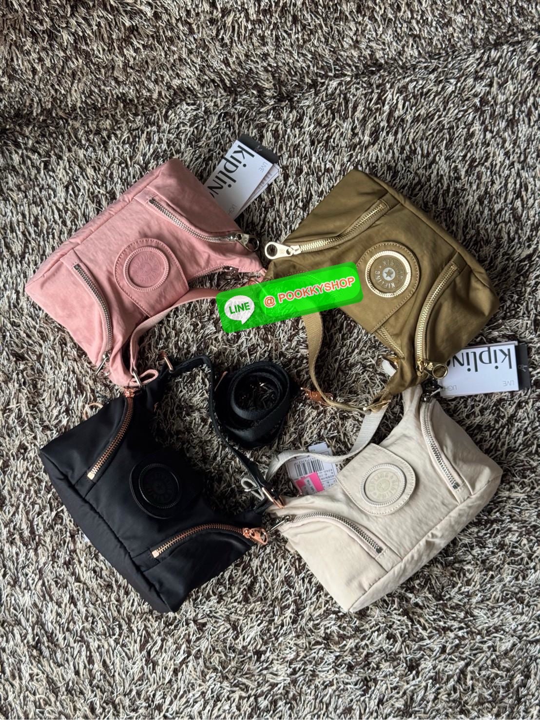 Kipling Syro Shoulder bag กระเป๋าในสไตล์มินิมอล แต่สามารถใส่สิ่งของได้ครบครัน มีทั้งช่องซิปภายในและนอก น้ำหนักเบา มีสายสะพายครอสบอดี้ได้