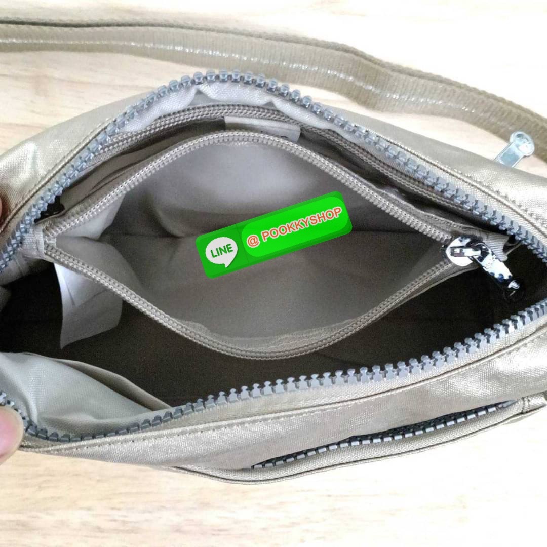 KIPLING Monkey program K16217 Seoul up sling bag รุ่น 3 ซิป สะพายข้าง ขนาดเล็กทรงสี่เหลี่ยมผืนผ้า วัสดุ Nylon 100% หลากหลายฟังก์ชั่นใช้งาน ครบครันในใบเดียว