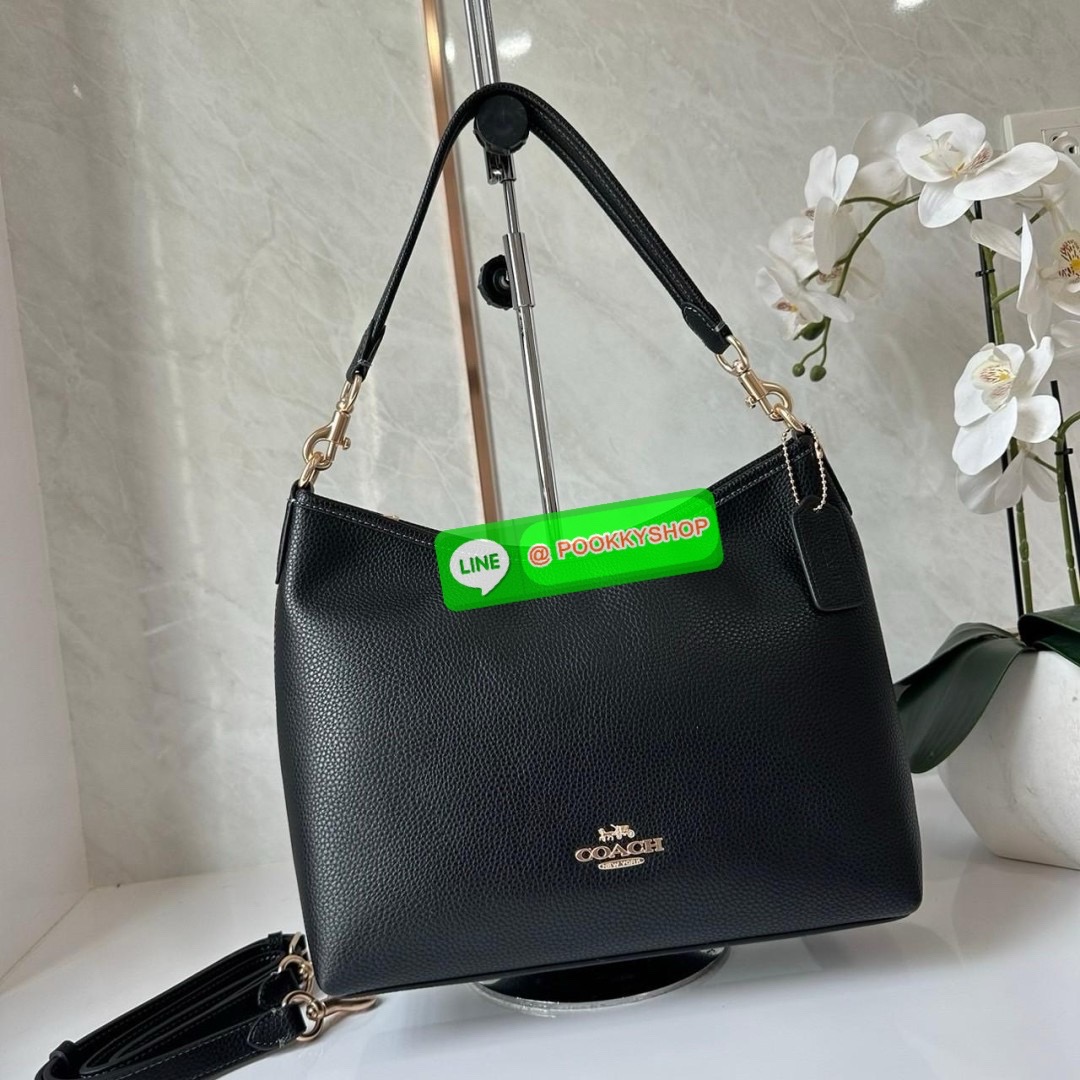 Coach Laurel Shoulder Bag Black CR148 🔖กระเป๋าสะพายข้าง/ไหล่ ทรง hobo สวยทันสมัยไม่มีเอาท์ 🔖วัสดุ : pebble leather 🔖เปิด - ปิด แบบซิปบน ภายในช่องโล่งกว้าง มีช่องรับแยกสองช่องมีซิปหนึ่งช่อง จุของได้เยอะ