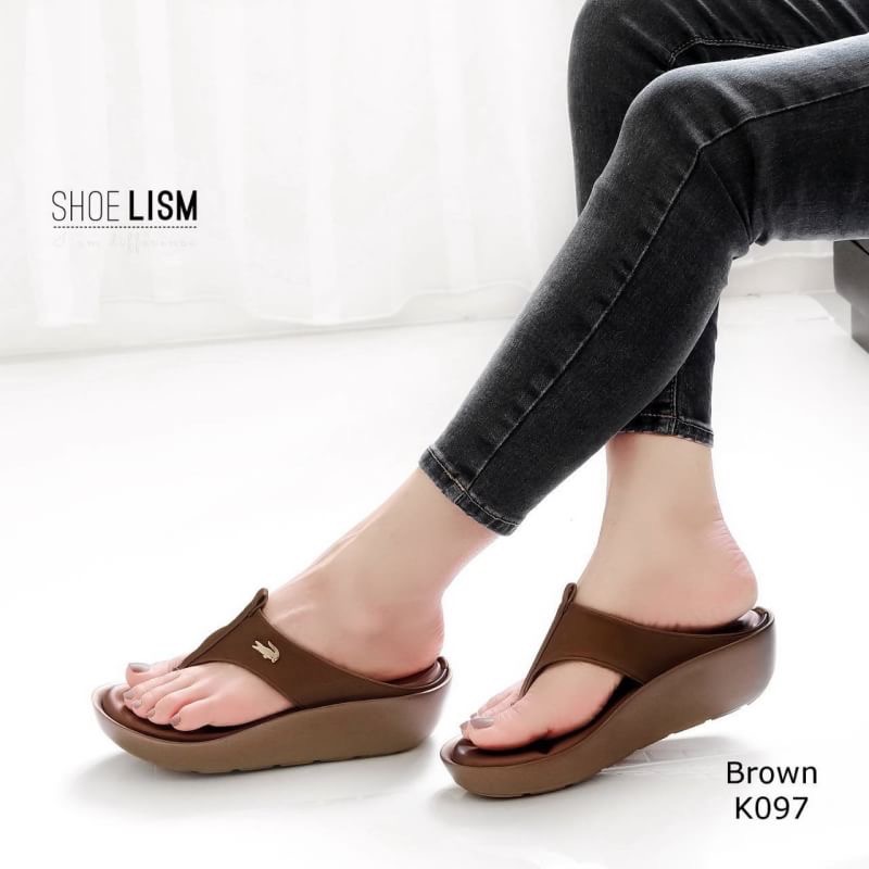 ส่งได้วันนี้ รองเท้าเพื่อสุขภาพ รองเท้าลำลอง รหัสK097 หนังpu พื้นนุ่มนิ่มมากก แต่ใส่นิ่มเดินนุ่มสบายเท้าสุดๆๆ