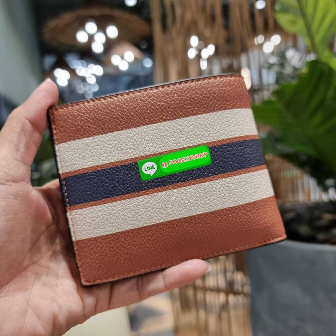 COACH F75399 COMPACT ID WALLET IN VARSITY LEATHER WITH BELT MIX GIFT BOX SET Set สุดคุ้ม!! ลิมิเต็ด!! สำหรับหนุ่มๆ ที่จับคู่เซ็ทกระเป๋าสตางค์รุ่นยอดฮิต และเข็มขัดหนัง pepble มาใน package Coach gift box คุ้มค่ามากๆ กระเป๋าสตางค์หนังวัว สวย นิ่มไปอีก ยังไม่