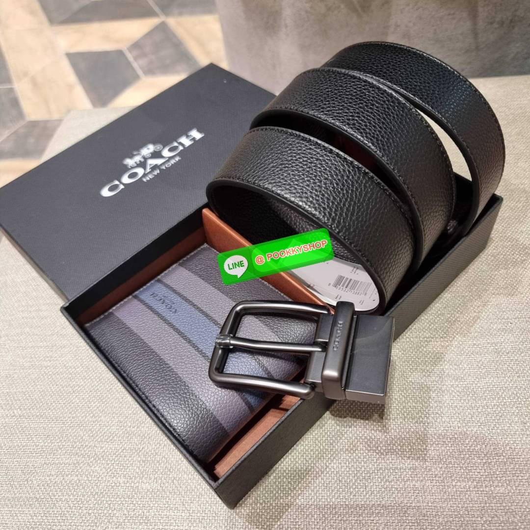 COACH F75399 COMPACT ID WALLET IN VARSITY LEATHER WITH BELT MIX GIFT BOX SET Set สุดคุ้ม!! ลิมิเต็ด!! สำหรับหนุ่มๆ ที่จับคู่เซ็ทกระเป๋าสตางค์รุ่นยอดฮิต และเข็มขัดหนัง pepble มาใน package Coach gift box คุ้มค่ามากๆ กระเป๋าสตางค์หนังวัว สวย นิ่มไปอีก ยังไม่