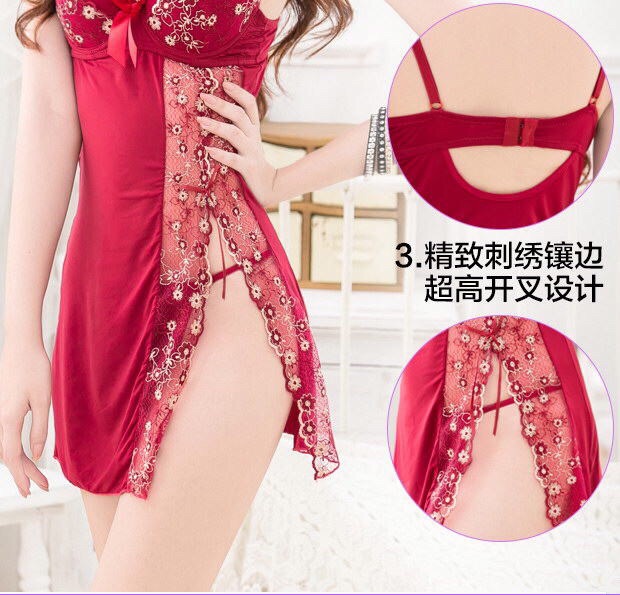 ชุดนอนเซ็กซี่ สายเดี่ยว สีแดง แต่งแหวกข้าง แถบลูกไม้ปักสุดเก๋ +G-string