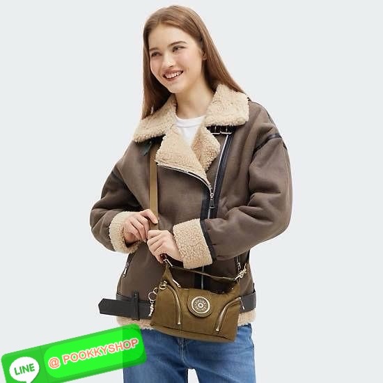 Kipling Syro Shoulder bag กระเป๋าในสไตล์มินิมอล แต่สามารถใส่สิ่งของได้ครบครัน มีทั้งช่องซิปภายในและนอก น้ำหนักเบา มีสายสะพายครอสบอดี้ได้