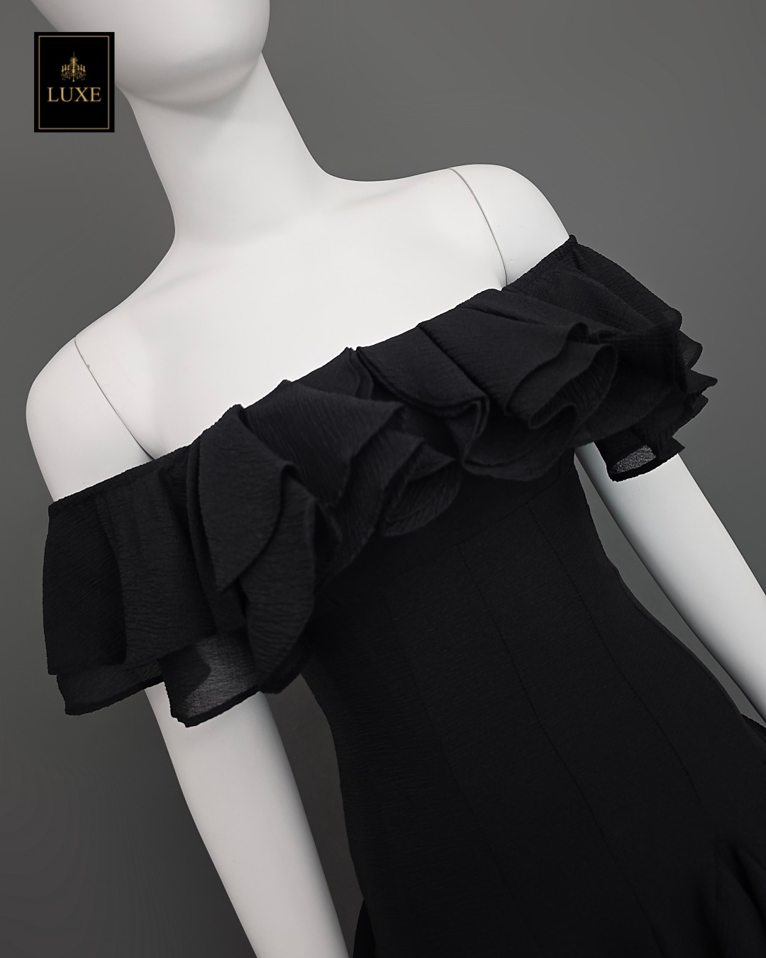 เดรสแฟชั่น เดรสกระโปรงสั้น เสื้อคอกว้าง ใส่เปิดไหล่ได้