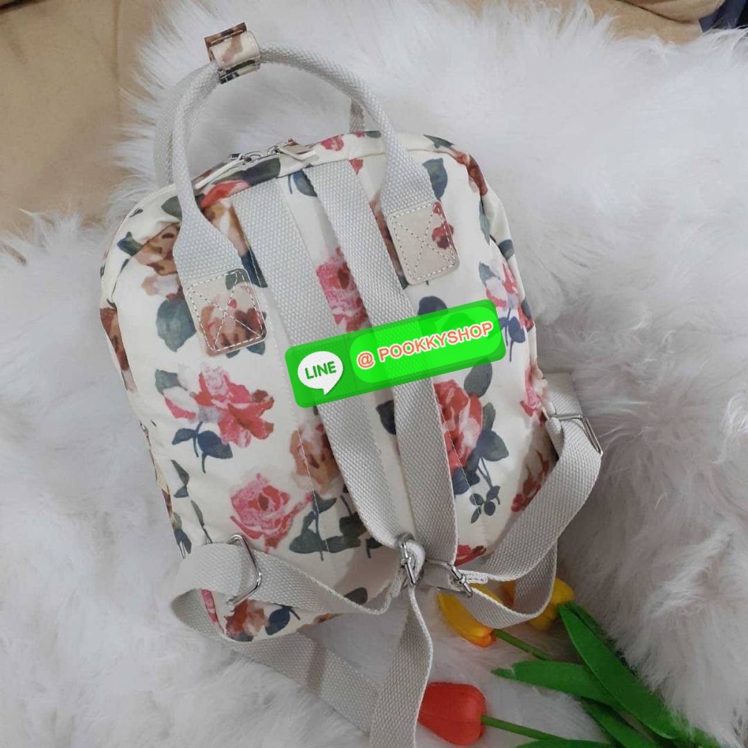 Best Seller !! Cath Kidston Multi Strap Backpack กระเป๋าสะพายเป้รุ่นมินิ แบรนด์ดังสไตล์วินเทจสุดฮิต วัสดุ Canvas เคลือบกันน้ำสามารถเช็ดทำความสะอาดได้ เปิดปิดด้วยซิปสะดวกใช้ ด้านหน้าประดับโลโก้แบรนด์ พร้อมช่องซิปด้านนอกใส่กระเป๋าสตางค์ มือถือได้ ด้านในมีช่