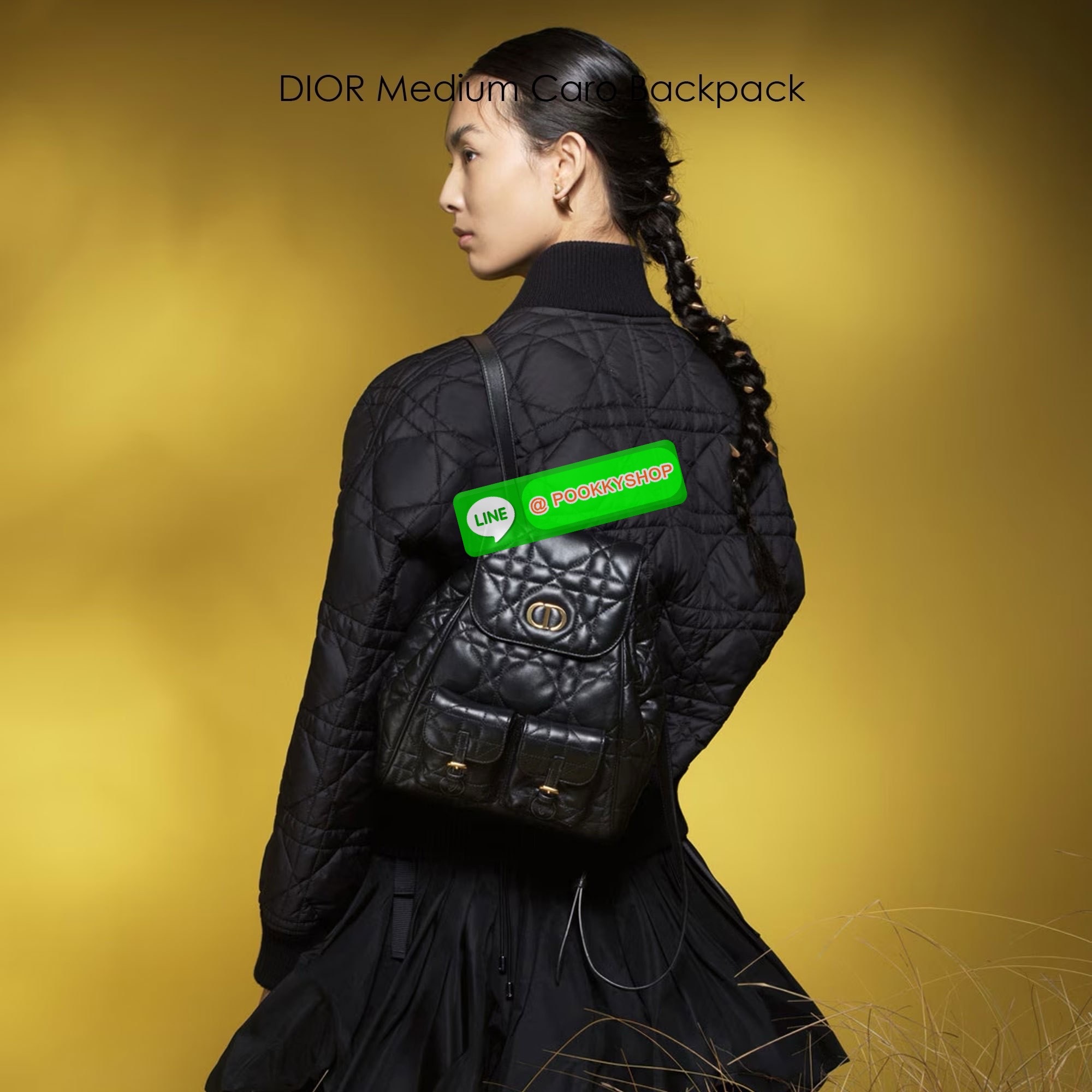 DIOR Medium Caro Backpack กระเป๋าเป้ไซส์กลาง ขนาดกำลังดีน่าใช้ หนังสวยเกินเรื่องมากๆ สัมผัสนิ่ม หรูหรา หูจับในตัวดีไซน์โค้งมนอะไหล่ทองสวยโดดเด่นไม่เหมือนใคร ที่สุดของความลัคชูต้องยกให้แบรนด์นี้ ทันสมัยและสง่างาม ราคาคุ้มที่สุดในย่านนี้บอกเลย!!