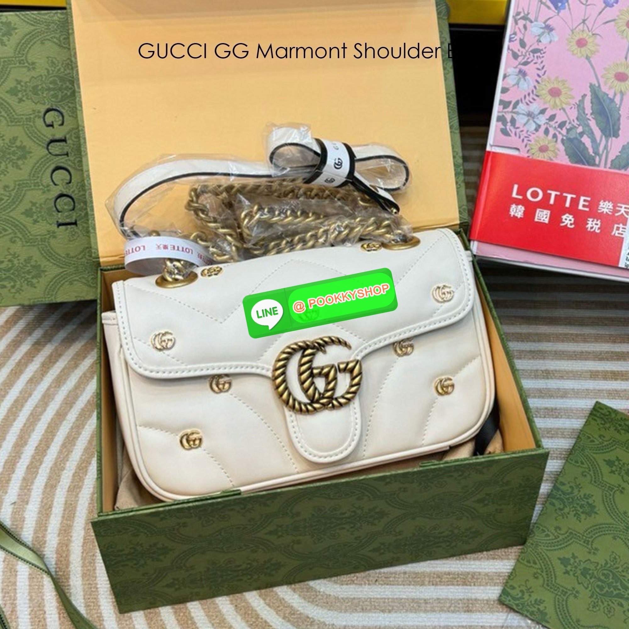 GUCCI GG Marmont Shoulder Bag with monogram-plaque กระเป๋าสะพายรุ่นคลาสสิค ดีไซน์ใหม่ ตกแต่งโลโก้ GG เต็มใบ เพิ่มความลูกคุณลักชูไปอีก สีสวยขับผิว ดูแพง อัพลุคได้สบายๆ เป็นไอเท็มที่ใช้เป็น everyday bag ได้เลย ใบนี้ต้องแนะนำเลยจ้า