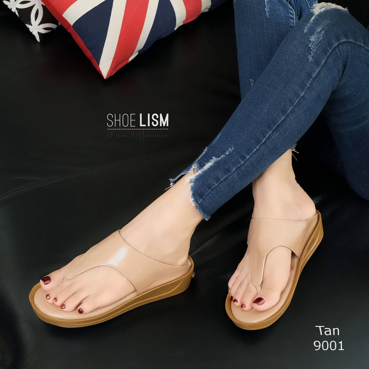 สินค้าพร้อมส่ง มาใหม่มาแรง รองเท้าเพื่อสุขภาพส้นขนมปัง รองเท้าลำลอง แบบหูคีบ ใส่เดินนิ่มสบาย หนังpu งานเรียบหรูราคาแพง ไม่อยากให้สาวสาวพลาด ของมันต้องมีคร้าา!!