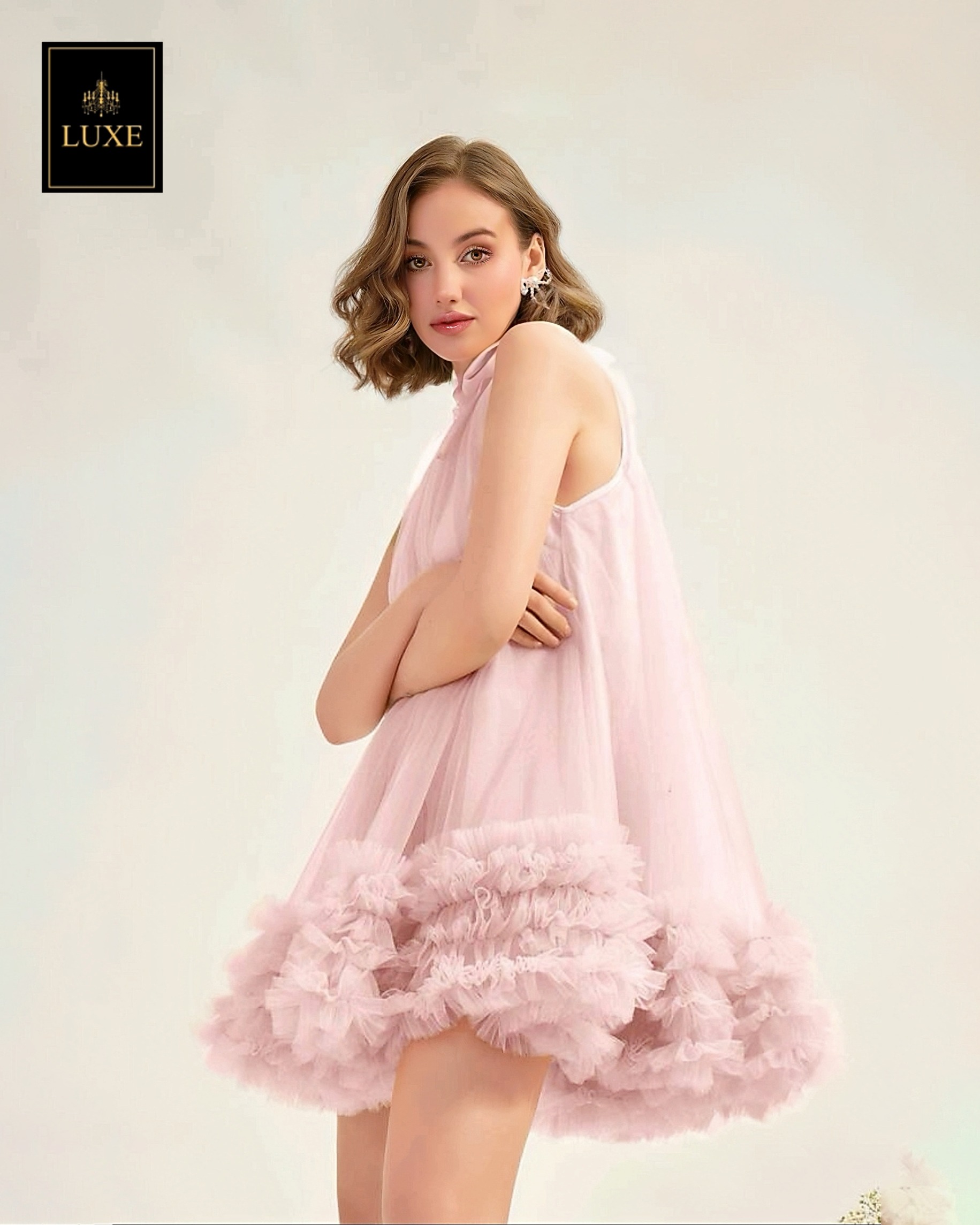 เดรสแฟชั่น เดรสเสื้อคอกลมแขนกุด กระโปรงบานทรงวงกลม