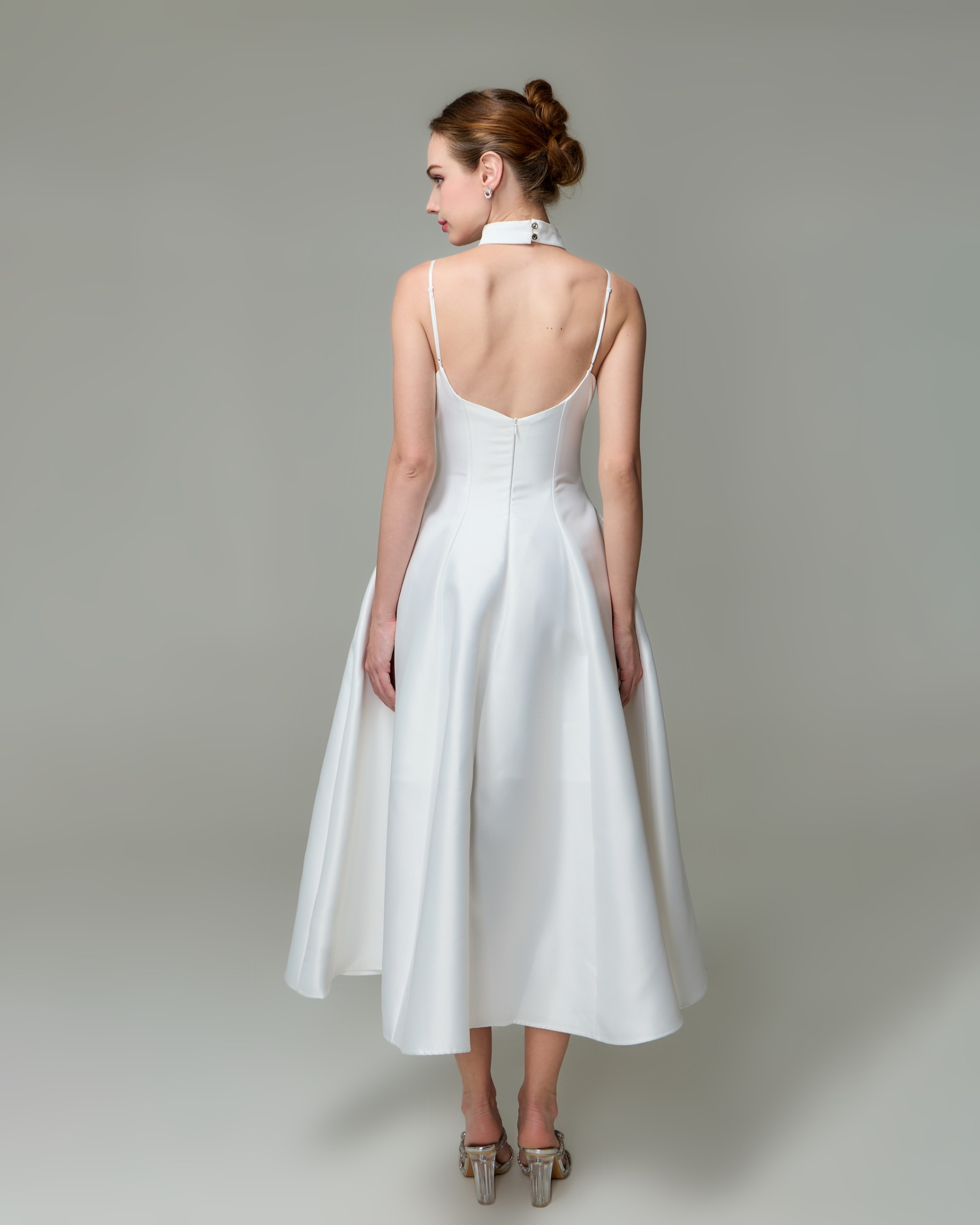 เดรสแฟชั่น เดรสเสื้อสายเดี่ยว ดีเทลหน้าอกโค้ง ซ้อน2เลเยอร์ กระโปรงบานทรงวงกลม