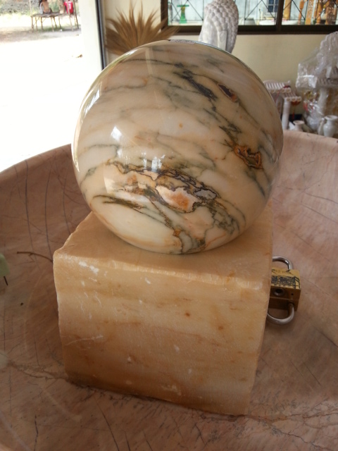 ลูกหมุน ขนาด 30 เซนติเมตร ===== ใช้คู่กับปั้ม ap5000 อ่างขนาด 80 ถึง 90 เซนติเมตร