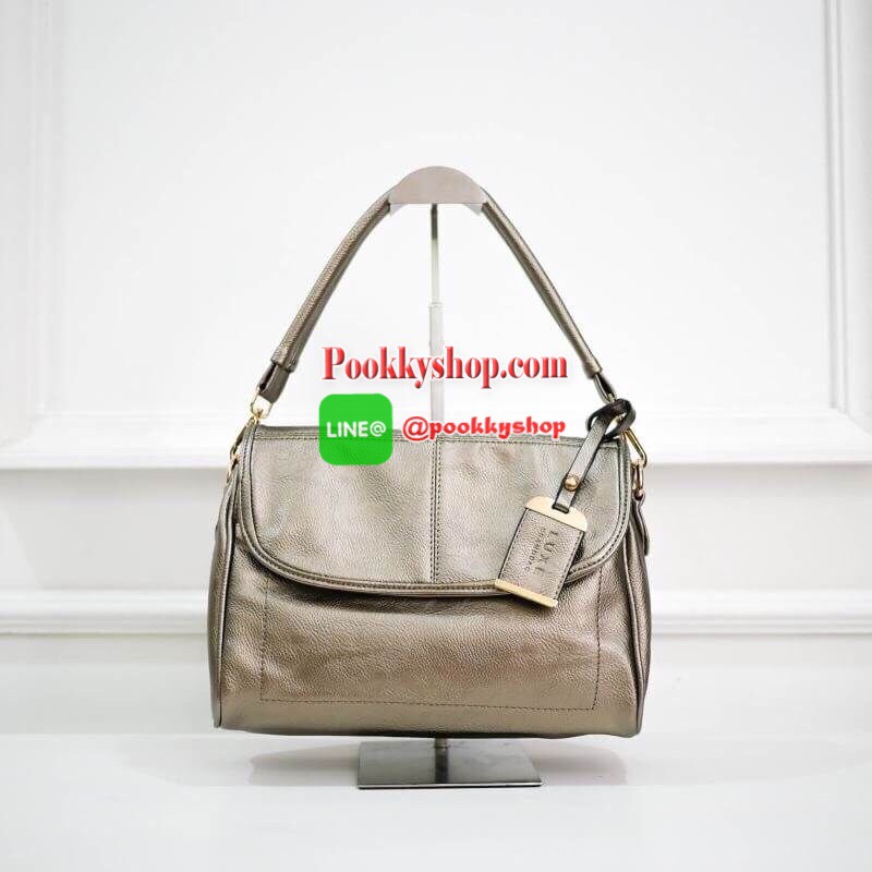 New arrival Lady city bag กระเป๋ายอดขายถล่มทลายในประเทศสิงคโปร์ จาก Luxe วันนี้มีมาให้ช้อปกันแล้วค่ะ กระเป๋าจัดระเบียบอย่างแท้จริง ด้วยช่องที่มากถึง 9 ช่อง เห็นใบแค่นี้ แต่คุณจะปลื้มรุ่นนี้อย่างไม่น่าเชื่อ มาดูกันค่ะ ว่ารุ่น Regular 2 way city bag จะช่วยใ