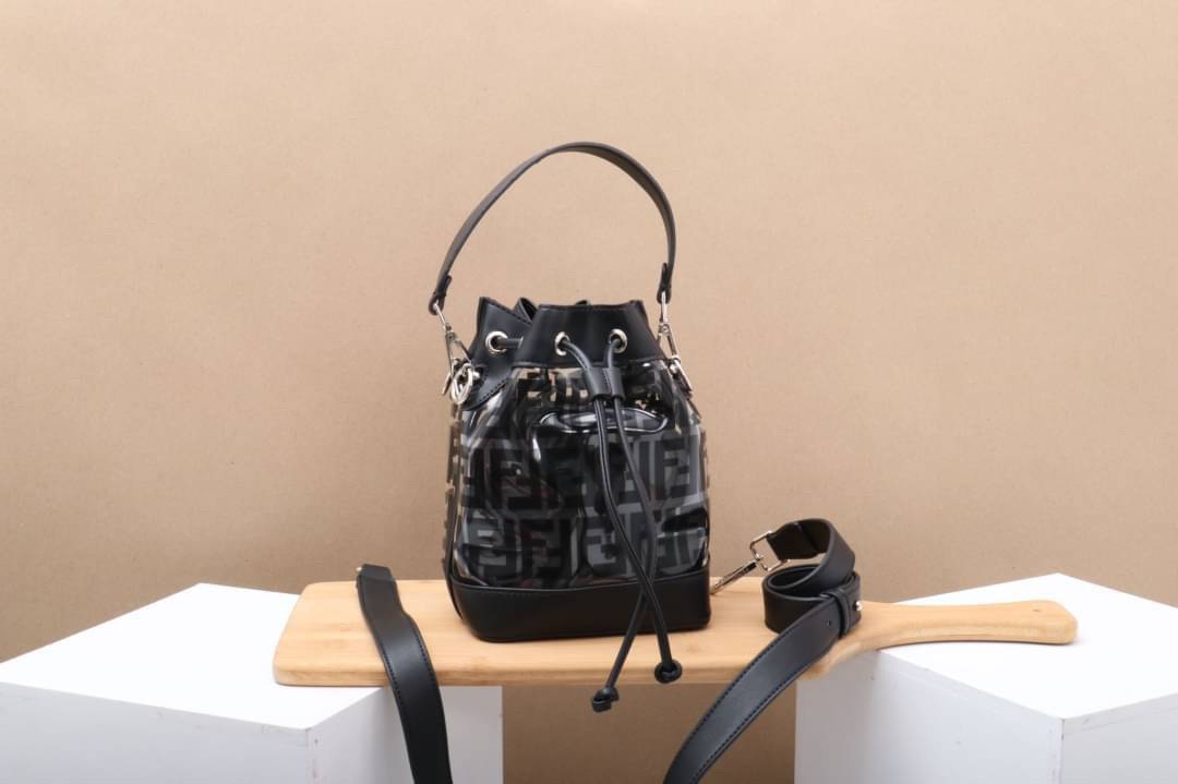 มาอีกรอบละจร้าา สวยกราบมากแม่.. ทนกระแสไม่ไหวจริงๆ ไม่มีไม่ได้แล้ว สวยเกร็งจนหายใจแทบไม่ออก งานสวยมาก ตัวพสาสติกใสอย่างหนา อะหลั่ยปั๊มทุกจุด รักเลยรุ่นนี้