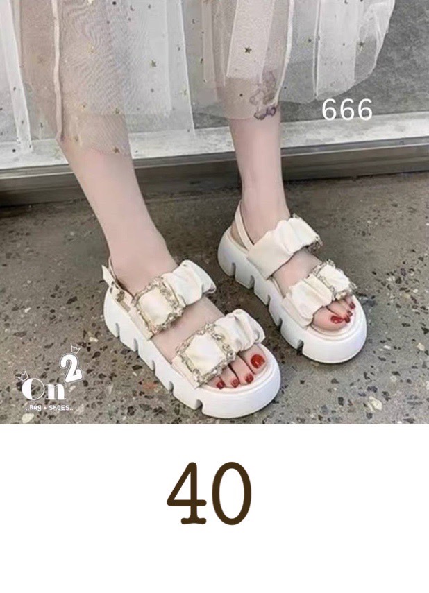 SALE ลดกระหน่ำเคลียร์สต๊อก 390 ส่งฟรี ems เลยจ้า สินค้าใหม่ไม่มีตำหนิ