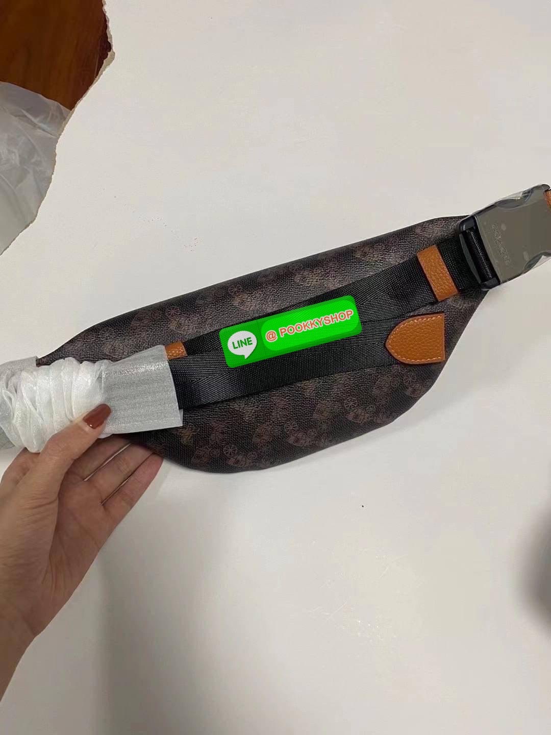 Coach Charter Belt Bag 7 Product Details Signature denim and refined calf leather Inside multifunction pocket Zip closure, fabric lining Adjustable strap for wear at waist