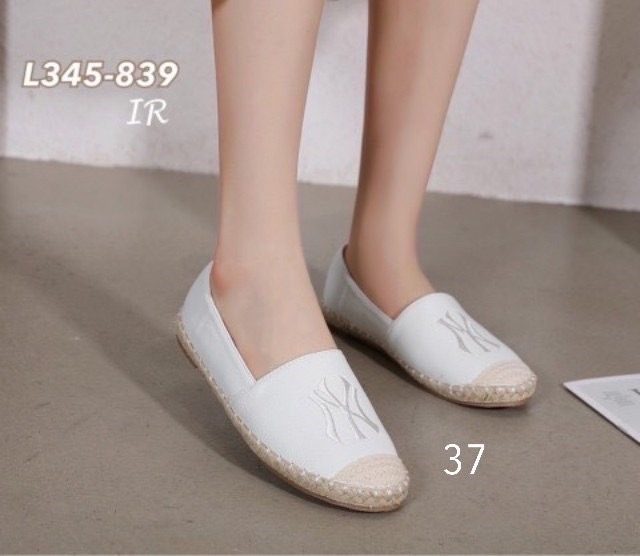 SALE ลดกระหน่ำเคลียร์สต๊อก 450 ส่งฟรี ems เลยจ้า สินค้าใหม่ไม่มีตำหนิ