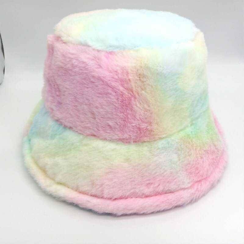 🍑NEW🍑 หมวกขนสีรุ้ง สุดคิ้วท์ มีแพลนเที่ยวจัดด่วนเลยค่า ห้ามพลาด