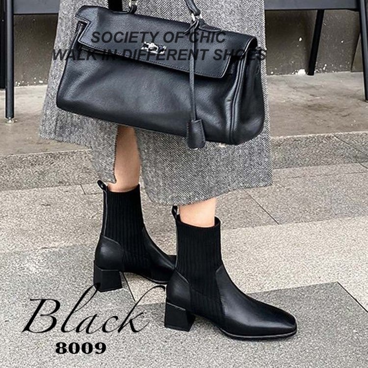 มันต๊าช!!มากแม่ เดินสับ แบบเฟียสๆ ให้เฉิดฉาย สไตล์สาวมั่น เดินในก็สวย เดินนอกก็แซ่บ! รองเท้าบูท ที่ใส่ง่ายเข้ากับทุกชุด ยีนส์ กระโปรง เดรส คาฟงคาเฟ่ ก็ไปได้หมด สูง 5.3 cm น้ำหนักเบา สวมใส่ง่าย เชิ่ดๆเริสๆ พร้อม เซลฟี่ โพสท่าสวยๆ กันได้เลยคร้า