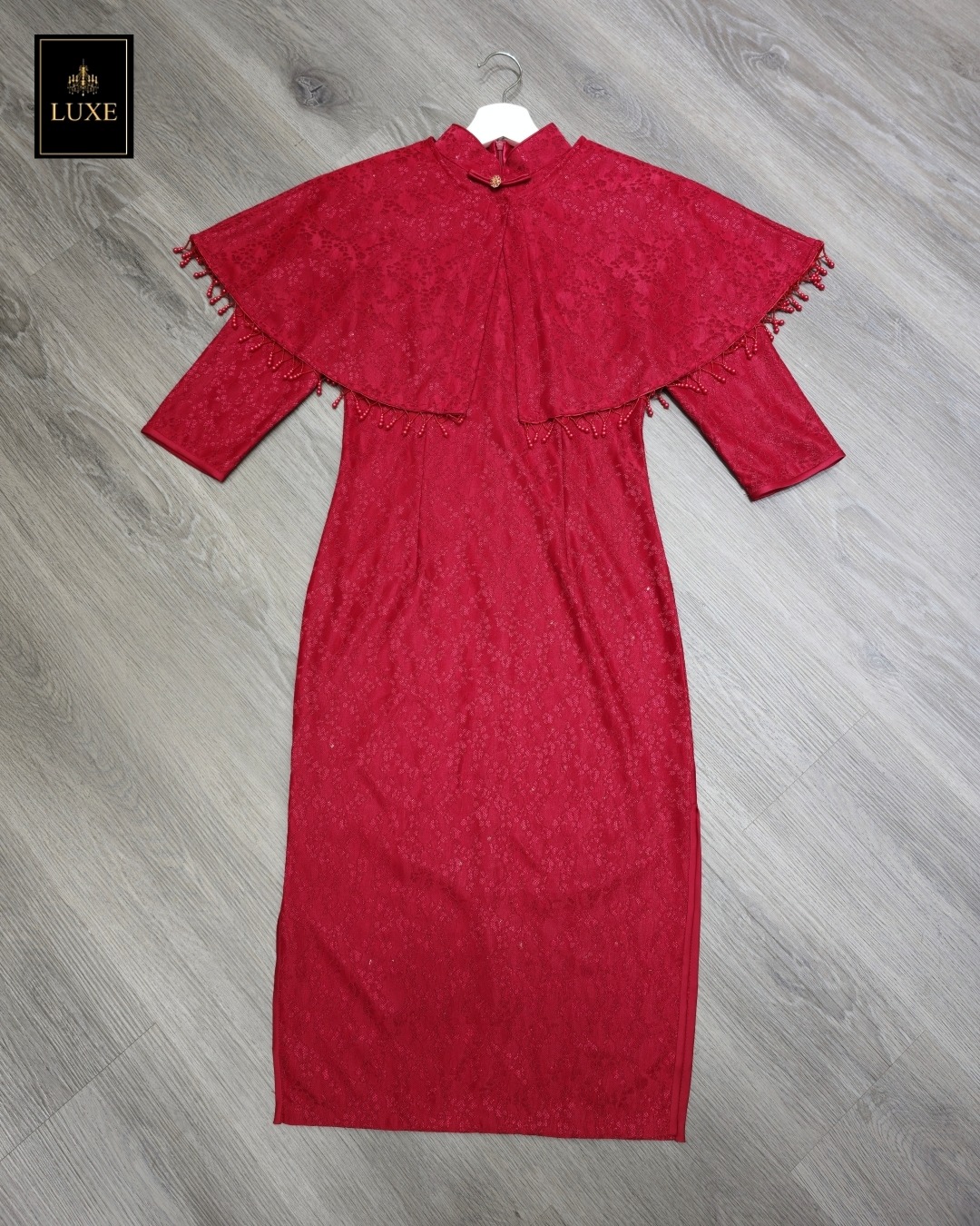 เดรสแฟชั่น เดรสกี่เพ้าเสื้อแขน 3 ส่วน มีเสื้อคลุมที่สามารถถอดได้