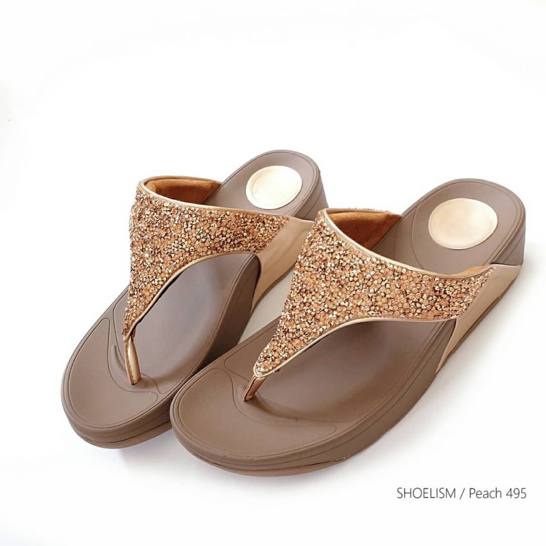 ขายดีฝุดๆ มาเพิ่ม ครบสี รองเท้าเพื่อสุขภาพ รหัส 495 พื้นนิ่ม ใส่ละช่วยขับผิวให้เท้าดูขาวมากขึ้น ซับด้านในกำมะหยี่นุ่มสบายเท้าลองสักคู่รับรองจะติดใจจ้า !