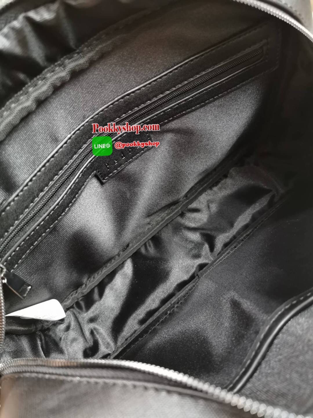 NEW ARRIVAL! PEDRO SAFFIANO MESSENGER BAG รุ่นใหม่ชนช็อปจาก Pedro แบรนด์ดังการันตรีคุณภาพด้วยเครือ Charles&Keith วัสดุหนัง Saffiano สวยหรูอยู่ทรงแข็งแรงไม่ย้วยเปิดปิดด้วยฝาปิดกระดุมแม่เหล็กพร้อมซิปด้านในสะดวกใช้ ด้านหน้าและด้านหลังยังมีช่องใส่ของ ขนาดกำลั