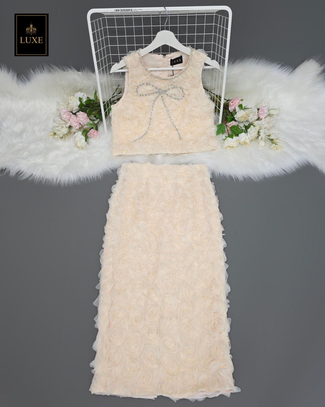 ชุดเซทแฟชั่น เซ็ตเสื้อแขนกุดทรงหลวม+กระโปรงทรงสอบ