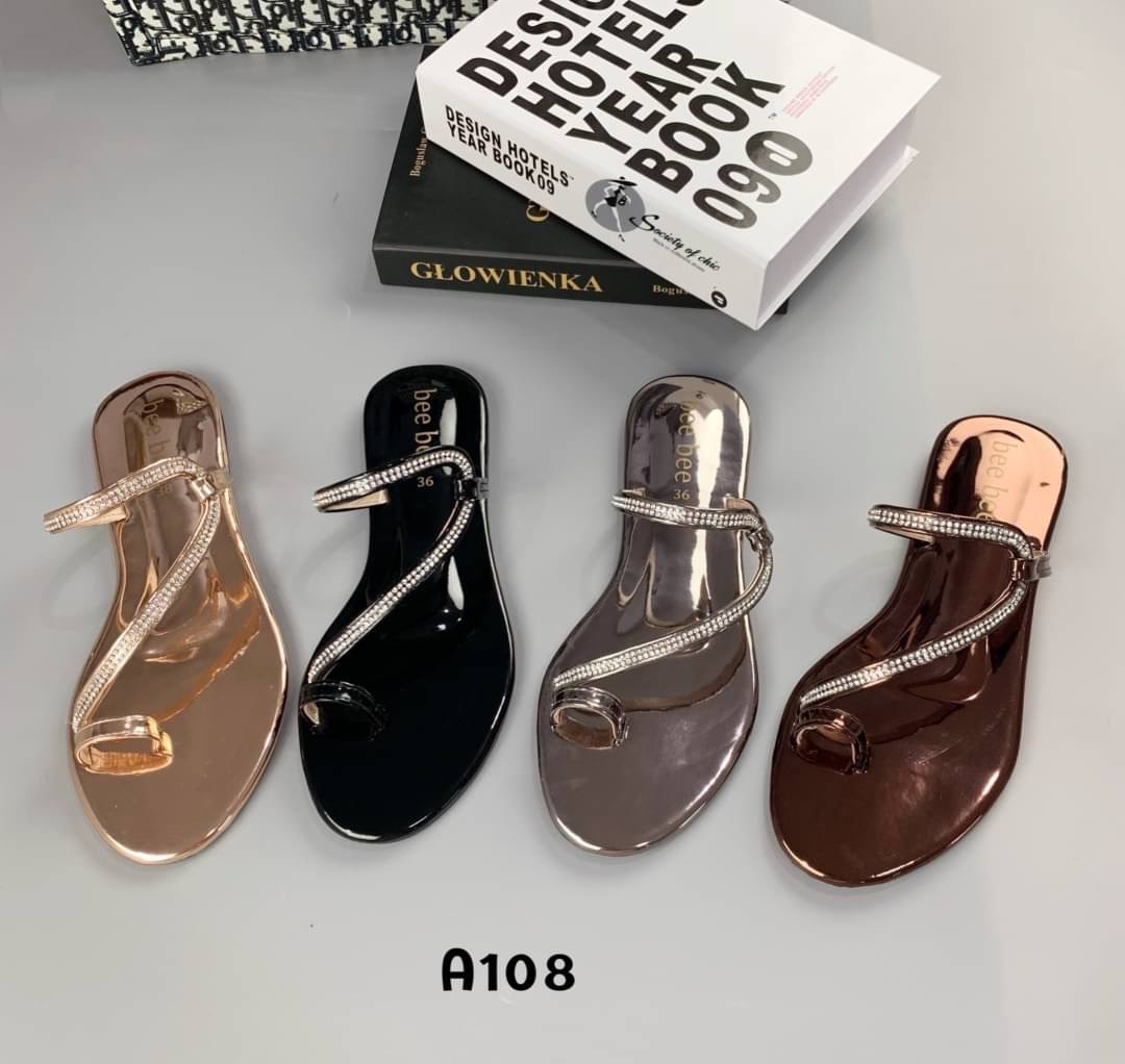 สวยจึ้ง ราคาน่าคบอีกแล้วแม๊!!!! ❤️ เด่นทุกสี สวยดูแพง แซงงานแบรนด์ หนังกระจกประดับเพขรขับผิว ใส่ออกมาโดดเด่น งานดีมากกกแม่! สวยเกินราคาเกินปุยมุ้ยยยย😍