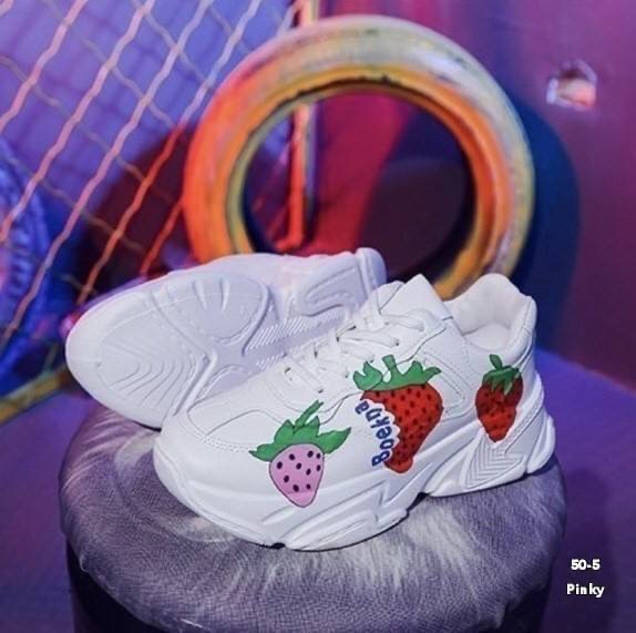 พร้อมส่งผ้าใบกุชชี่ งานนำเข้า pu นิ่มมาก เพ้นท์งานแบรนด์ดังสไตล์ กุชชี่ งานละเอียด เด่นตามแบรนด์ ใส่แล้วคุณหนูมากก สาวๆ สาวกกุชชี่ต้องครบลาย