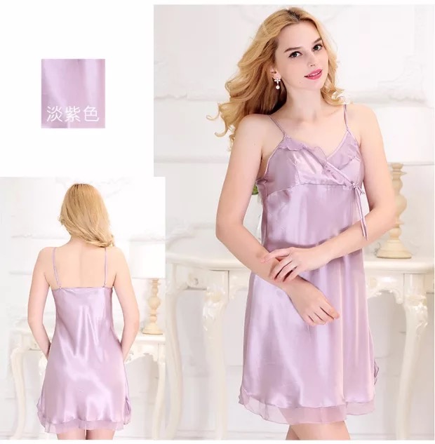 ชุดนอนผ้าไหม สายเดี่ยว สีเบจ ชมพู อ่อน แต่งระบายช่วงอก ชายแต่งระบาย ซับ สองชั้น สวยหรู คุณหนูมากๆคะ